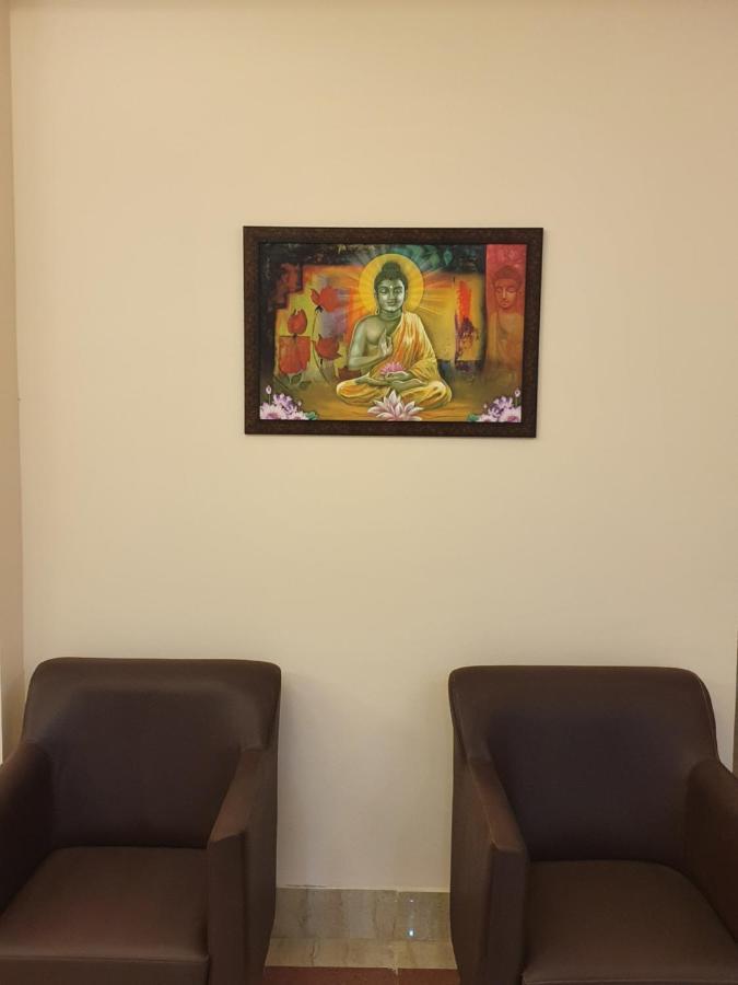 ホテルSri Lakshmi Palace A/C Suluru エクステリア 写真